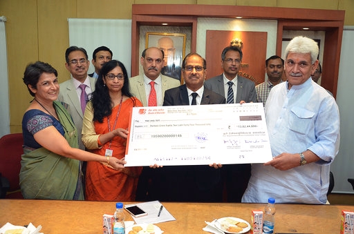 Shri A. Seshagiri Rao, Chairman & Managing Director, Telecommunications Consultants India Ltd. (TCIL) presented a dividend cheque of Rs. 13.82 crs. to Honble Minister Shri Manoj Sinha, Minister of State for Communications (I/c) in presence of Secretary, Telecom, Smt Aruna Sundararajan. Shri A. Seshagiri Rao, Chairman & Managing Director, Telecommunications Consultants India Ltd. (TCIL) presented a dividend cheque of Rs. 13.82 crs. to Honble Minister Shri Manoj Sinha, Minister of State for Communications (I/c) in presence of Secretary, Telecom, Smt Aruna Sundararajan.